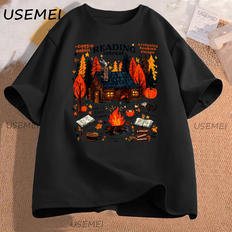 เสื้อยืดลาย Cozy Cabin Reading - Herbal Wellness Book บทวิจารณ์และราคา